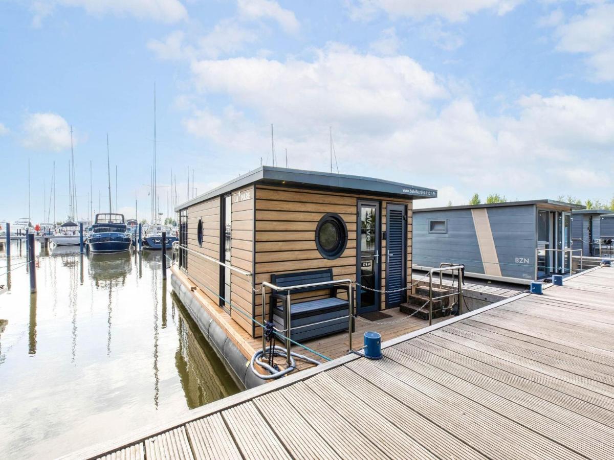 Comfortable Houseboat In Volendam Marina 外观 照片