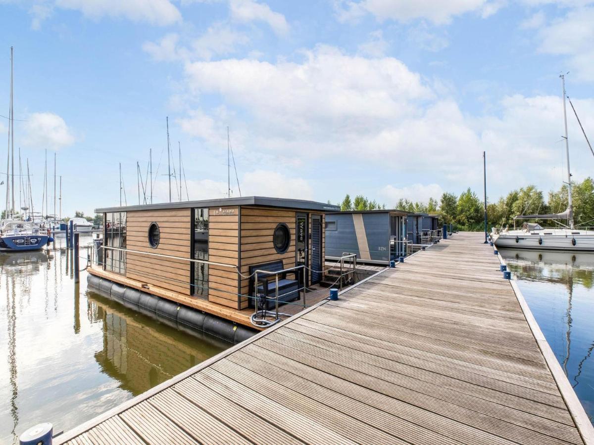 Comfortable Houseboat In Volendam Marina 外观 照片